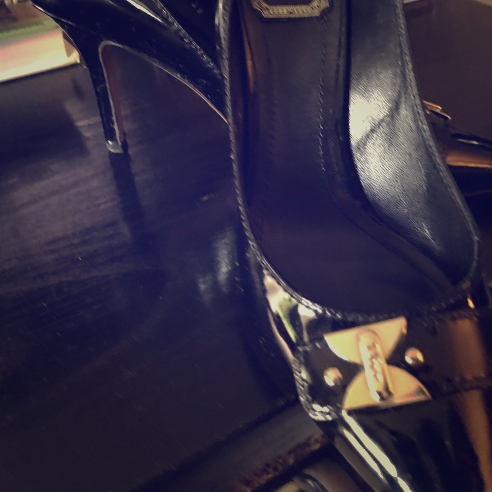 CHRISTIAN DIOR Ladies  SIZE 36 slightly used.